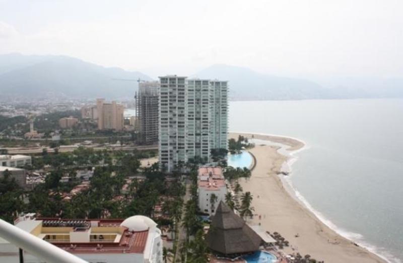 Icon Vallarta 2-2502