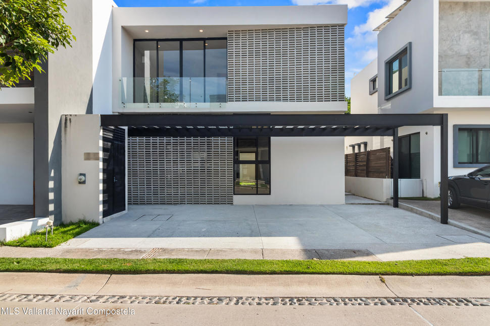 20251022223454660338000000 o