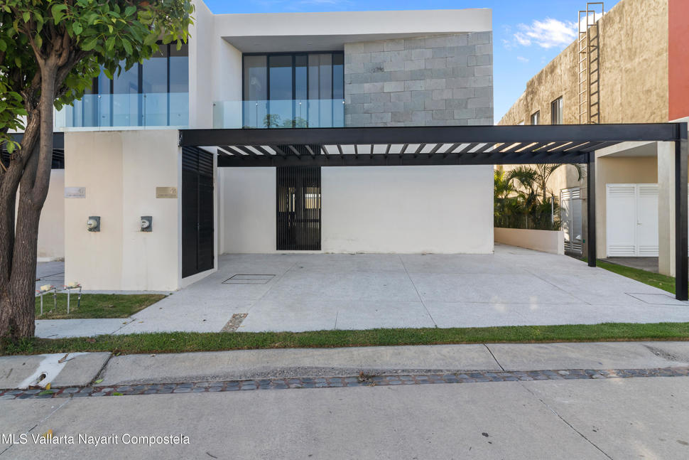 20251022220822167266000000 o