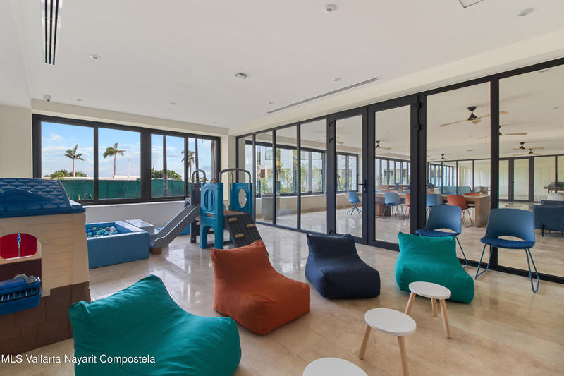 20250623225015922201000000 o