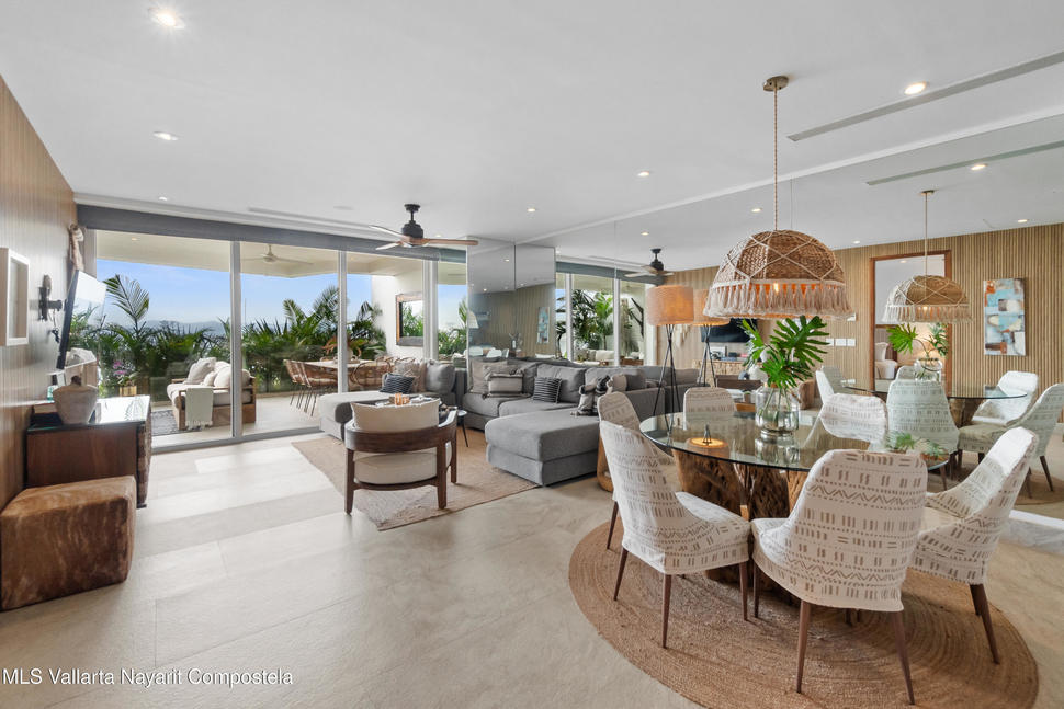 20250617033009536035000000 o