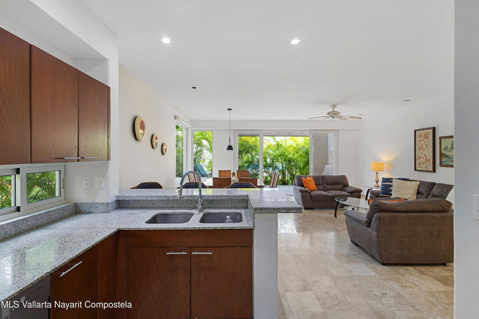 20251021053717334359000000 o