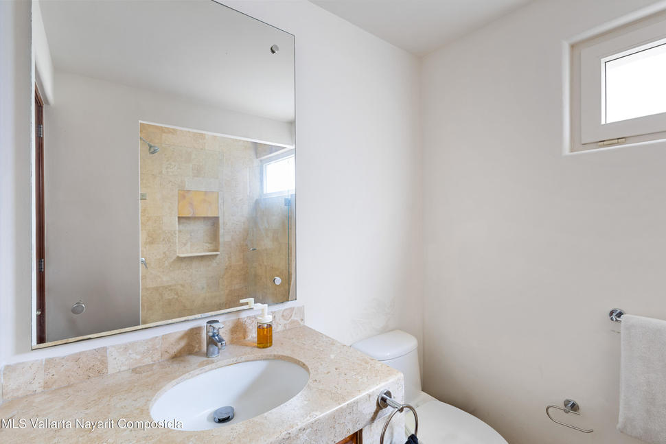 20251021053925294271000000 o