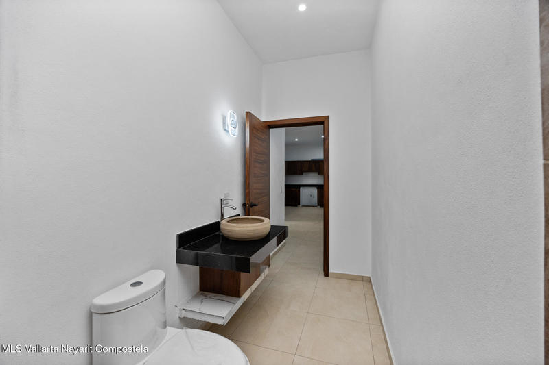 20250903222543134666000000 o