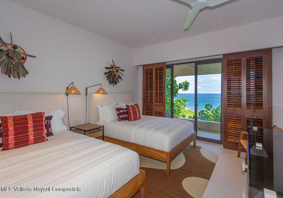 20251029182955841586000000 o