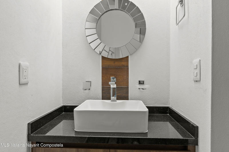 20251009163837575996000000 o