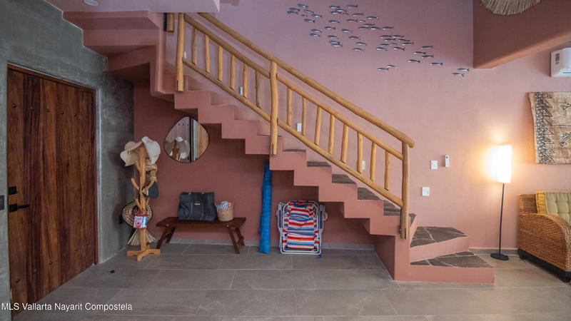 20250801183700596347000000 o