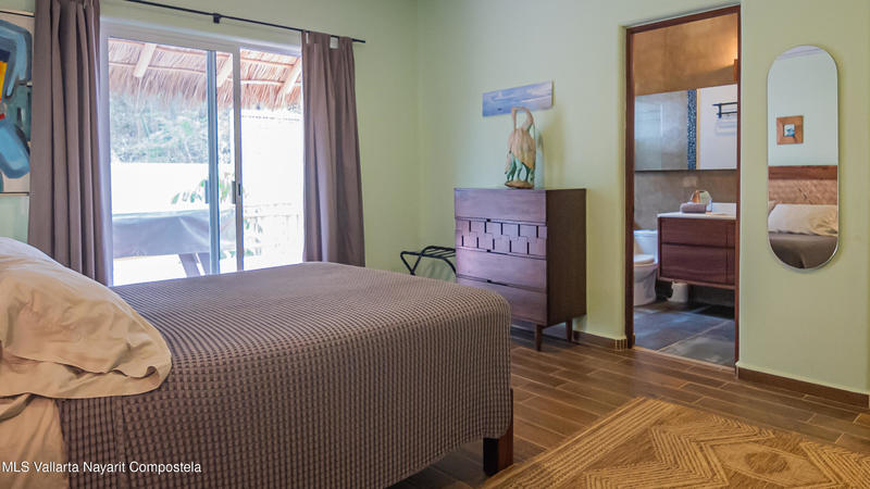 20250801183806185259000000 o