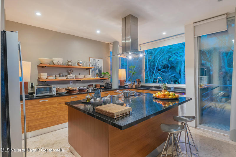 20250919222833797581000000 o