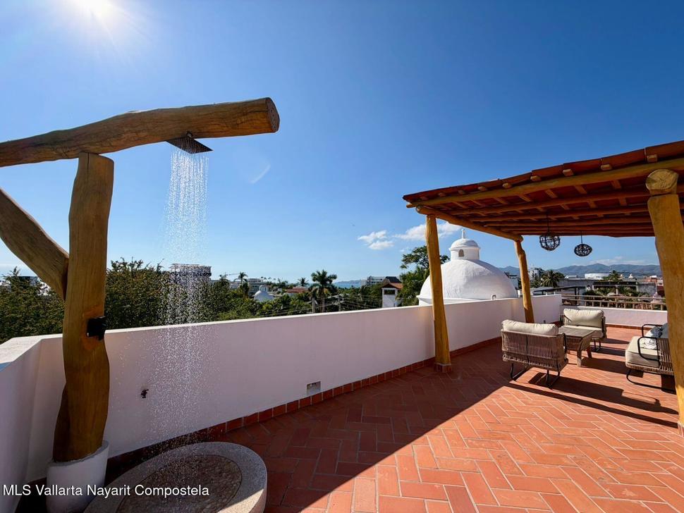 20251218170335796322000000 o