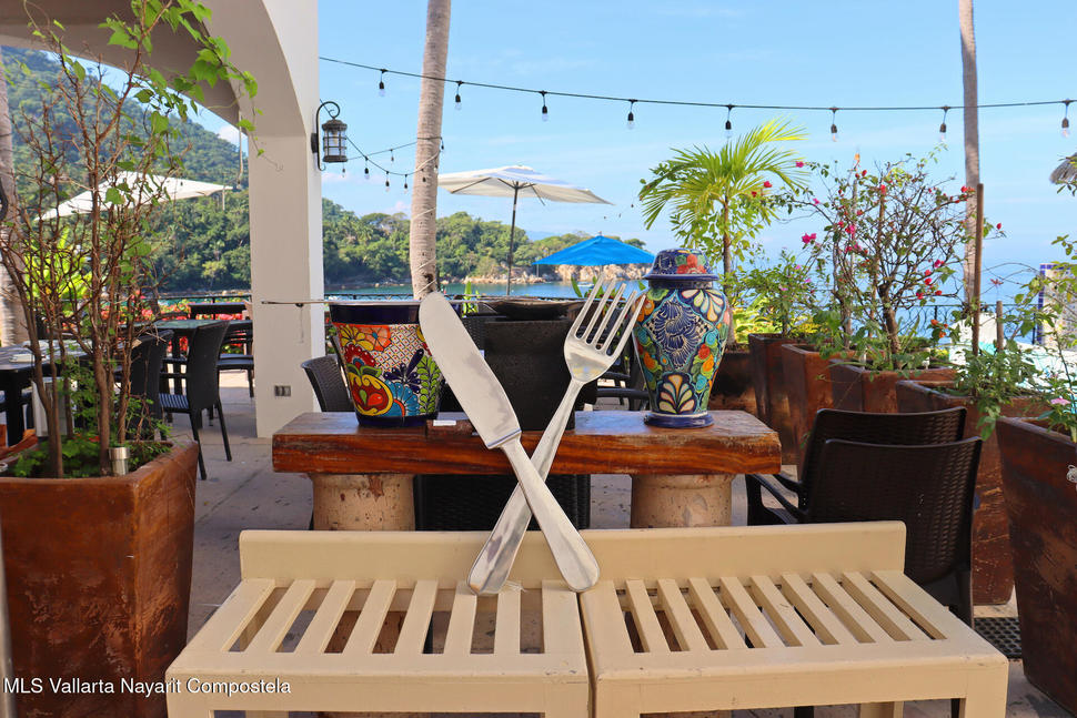 20251021215336844228000000 o