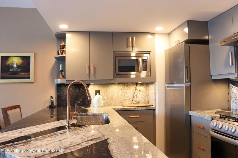 20251021215409343143000000 o