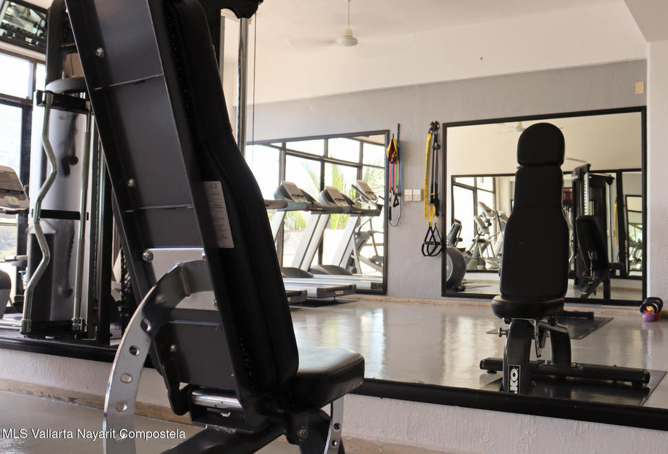 20251021215448595832000000 o