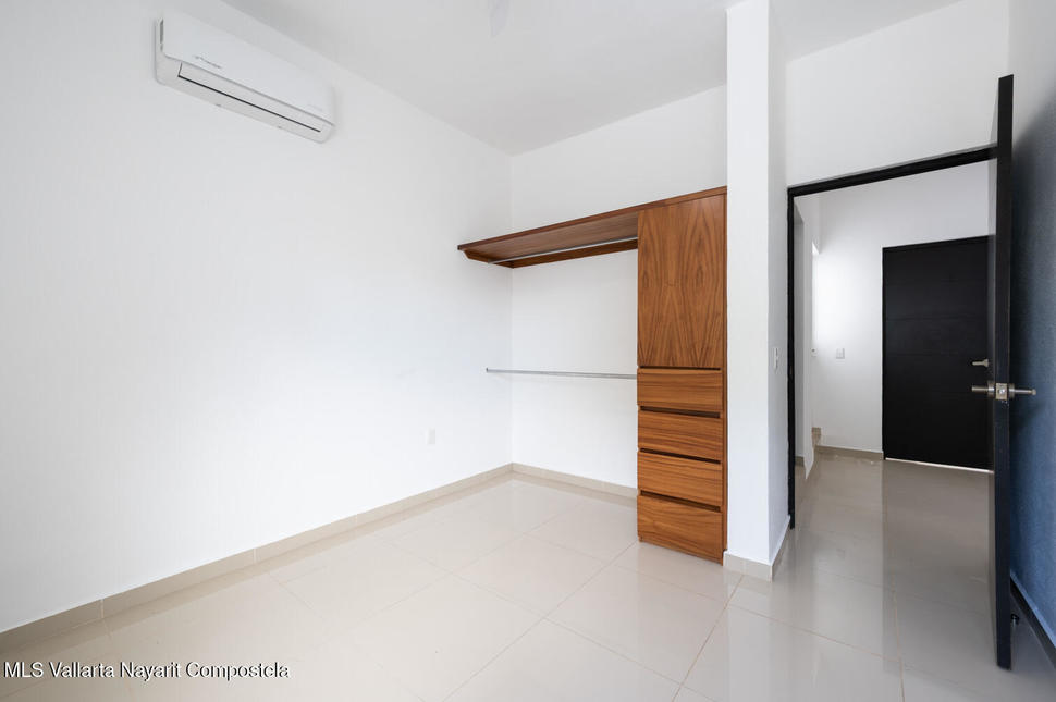 20260120230622143287000000 o