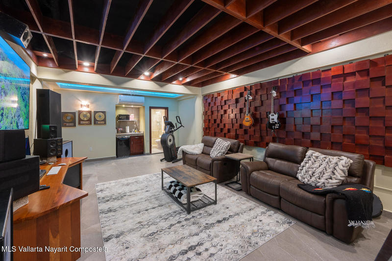 20260106223648776558000000 o