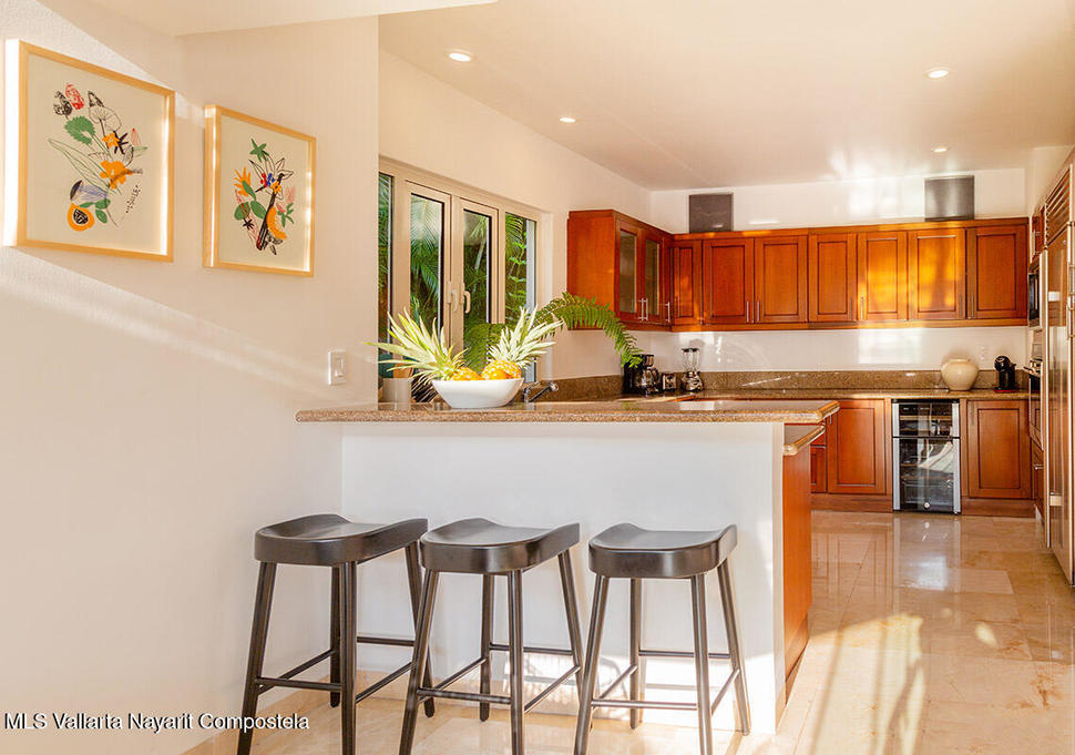 20251023224037292941000000 o