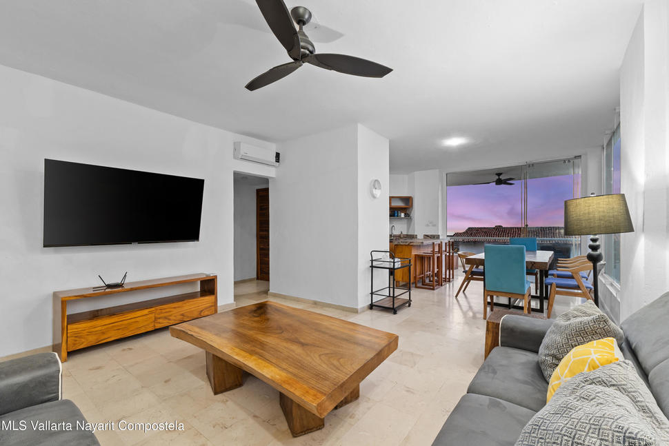 20251004001943227877000000 o