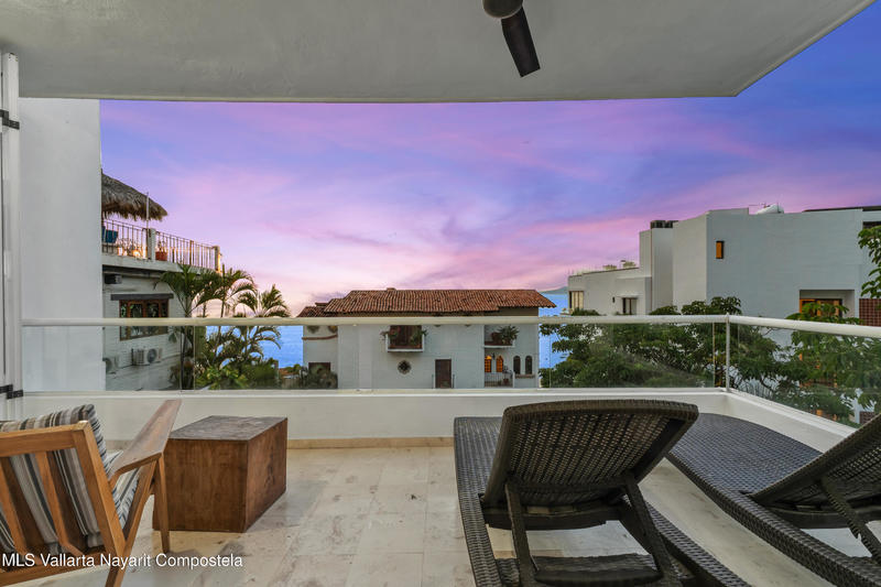 20251004001949165599000000 o