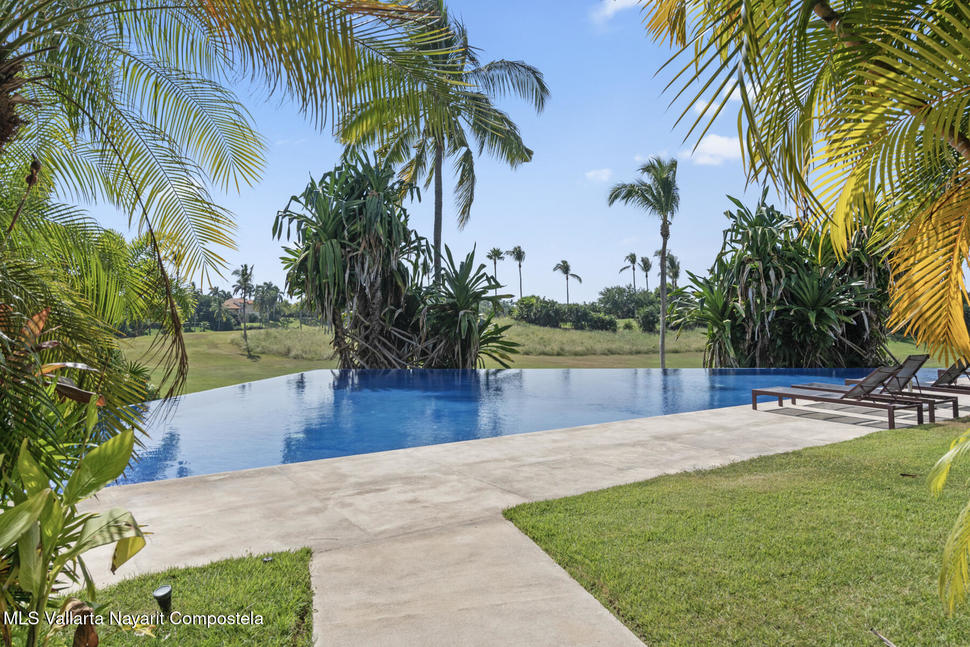 20251122004422807882000000 o