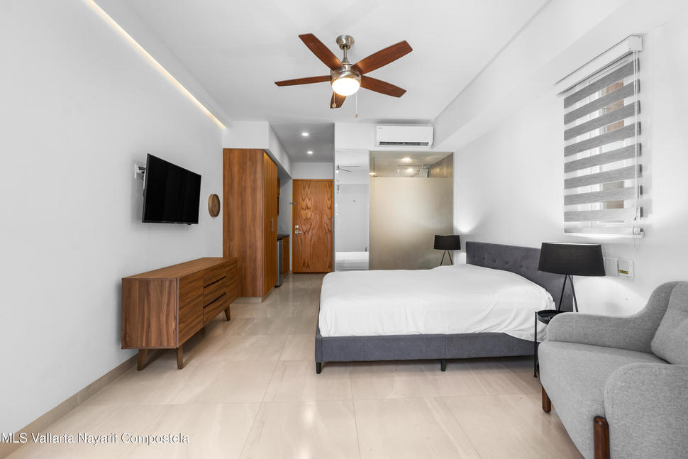 20251205155226112085000000 o