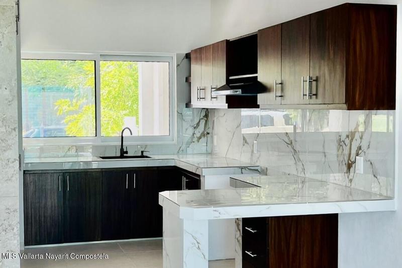 20251008183722063214000000 o