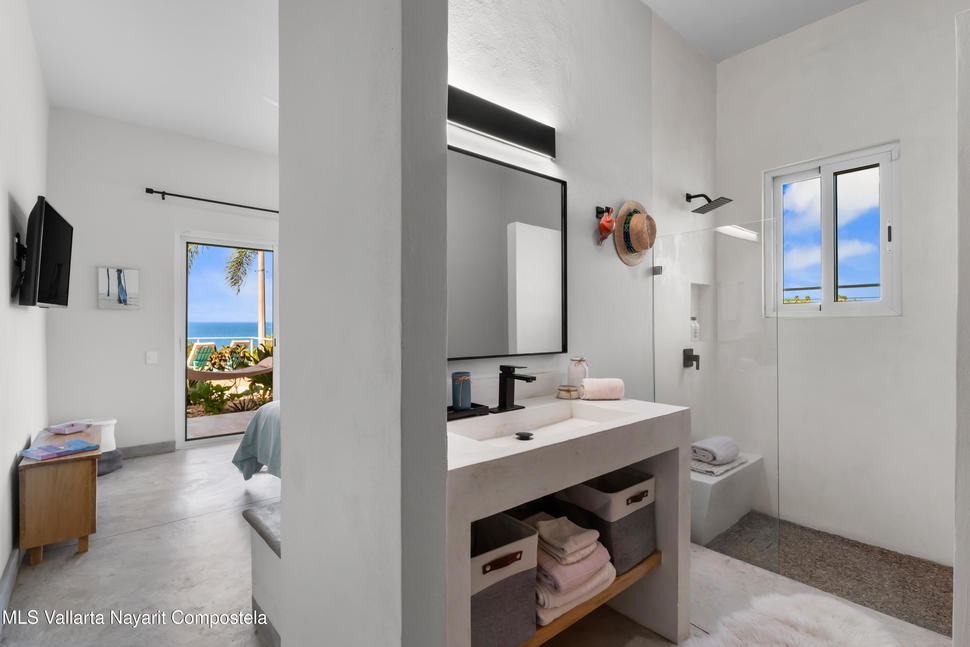 20251212060222170121000000 o