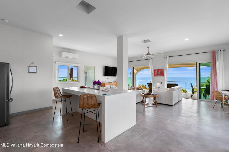 20251213012931352827000000 o