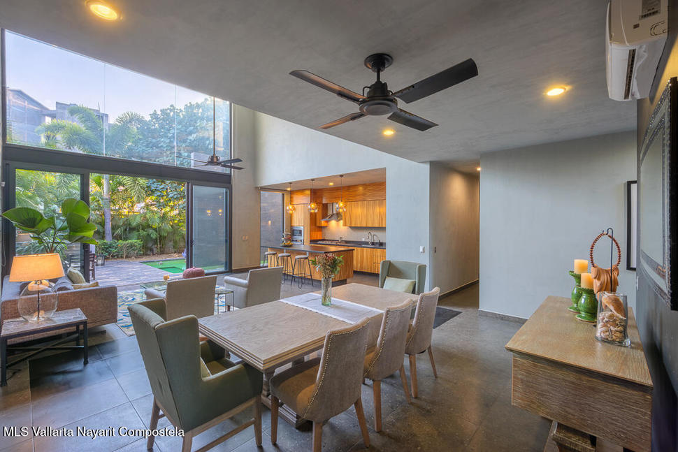 20251217214015629146000000 o