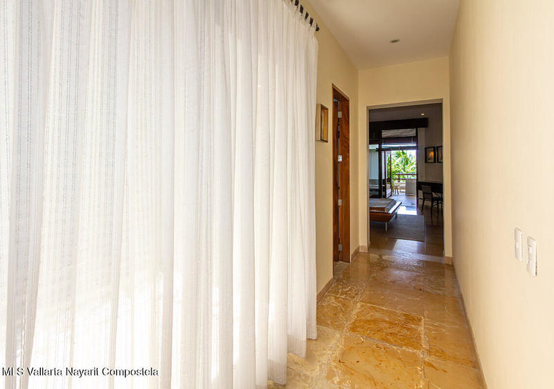 20250822194214343270000000 o