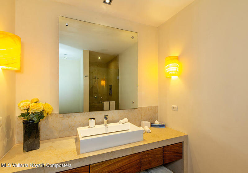 20250822194224088270000000 o