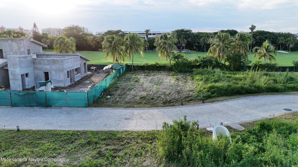 20250926013936955049000000 o