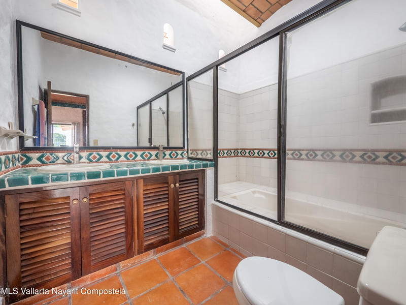 20251010161228574158000000 o