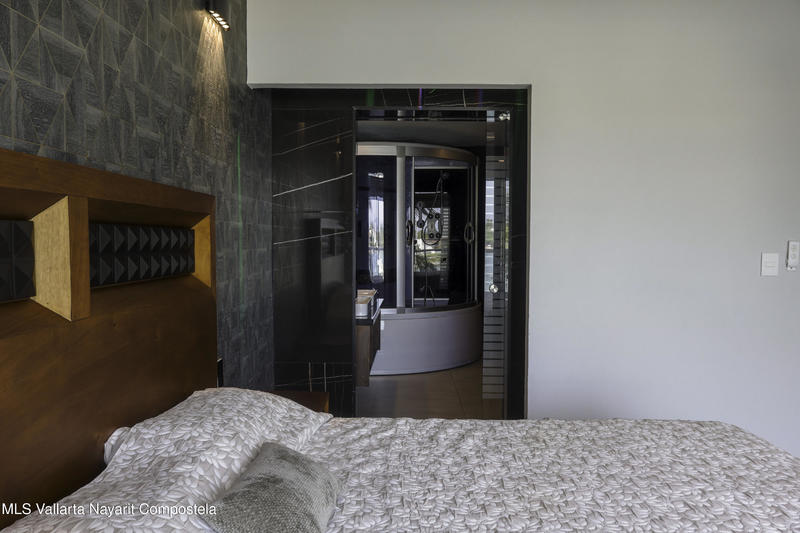 20251118224303812890000000 o