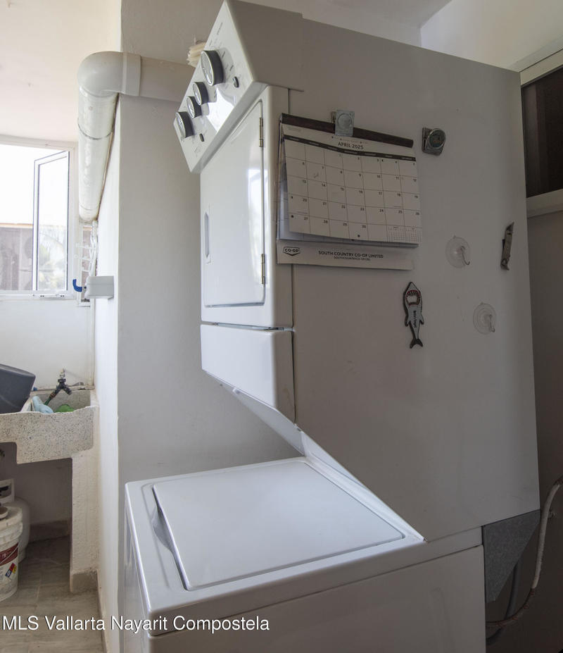 20251015173457452679000000 o