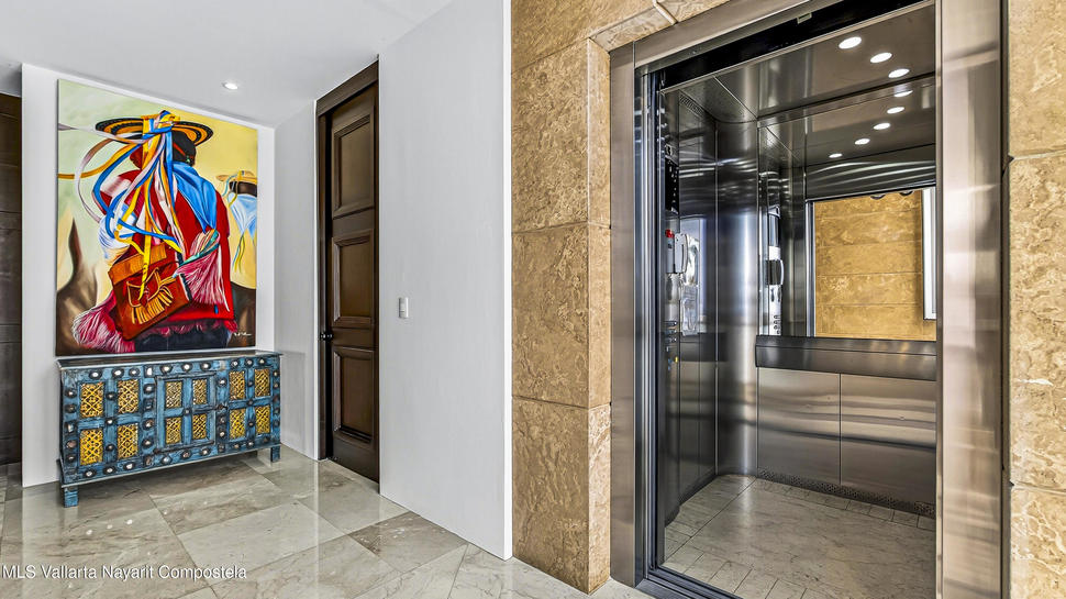 20251215180915082282000000 o