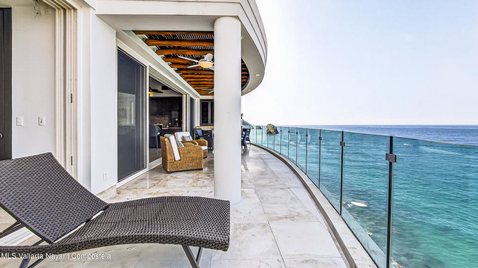 20251215180952492799000000 o