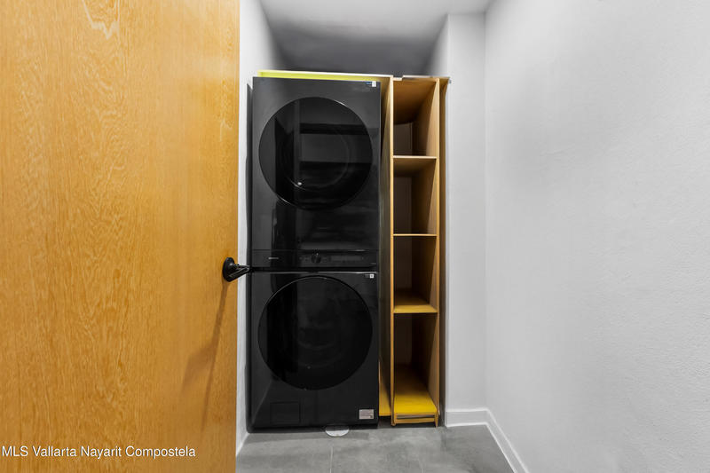 20260211202219296313000000 o