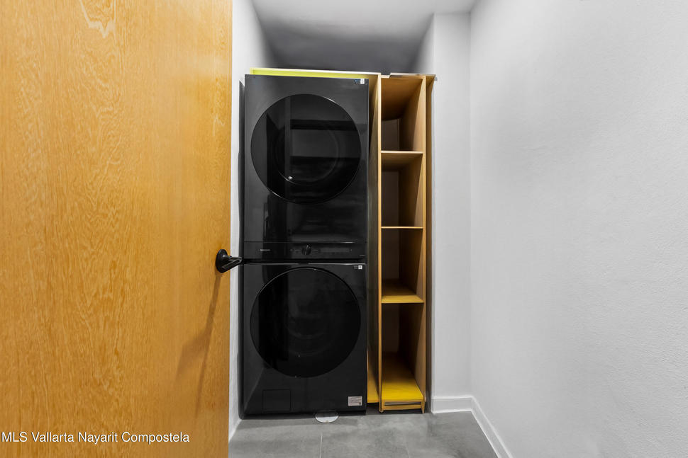 20260211202219296313000000 o