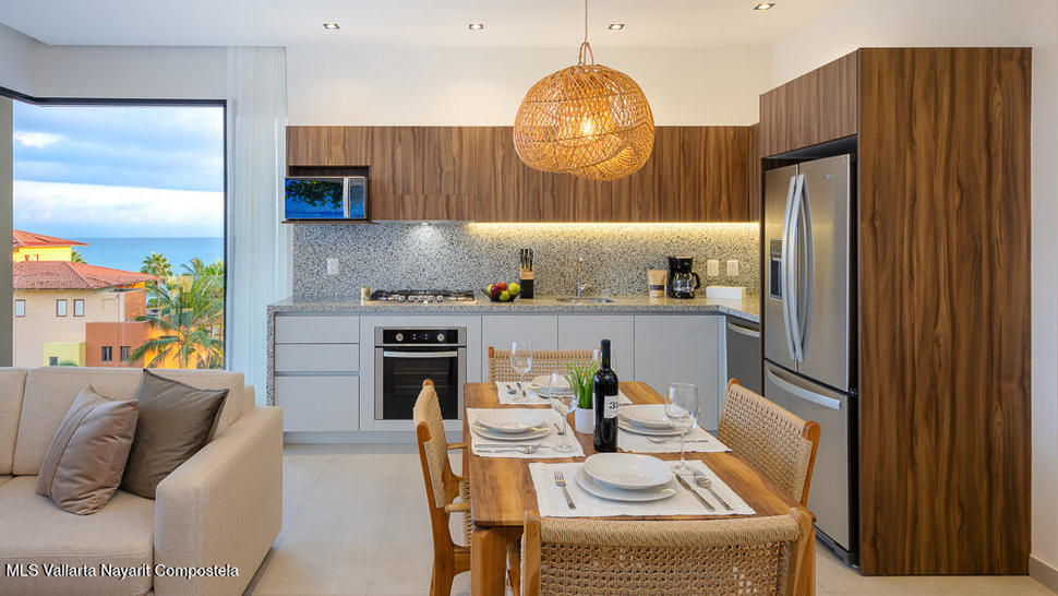 20251211181150063680000000 o