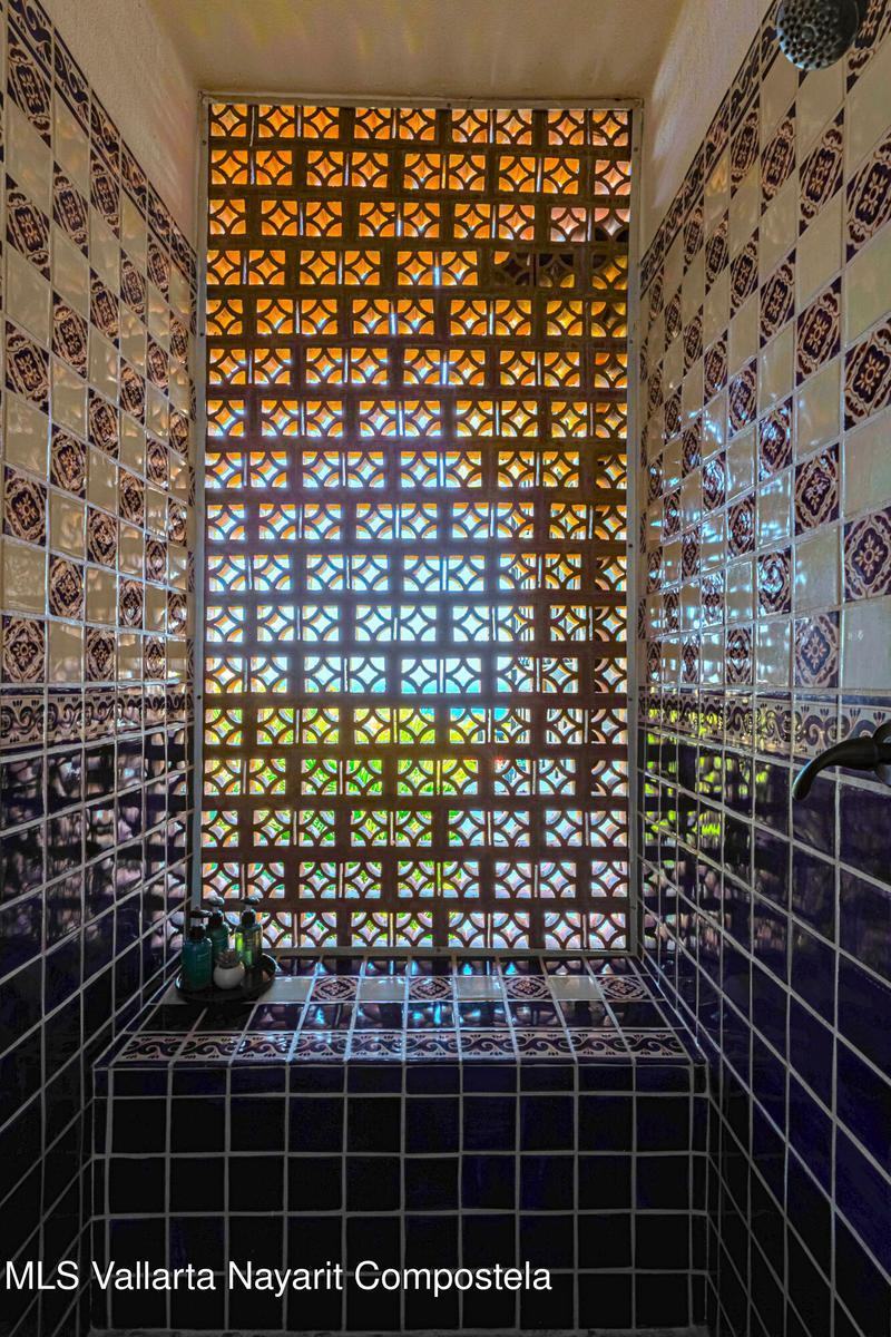 20251024214831615397000000 o