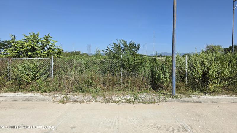 20251027221432601810000000 o