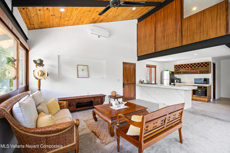 20250912184258167479000000 o