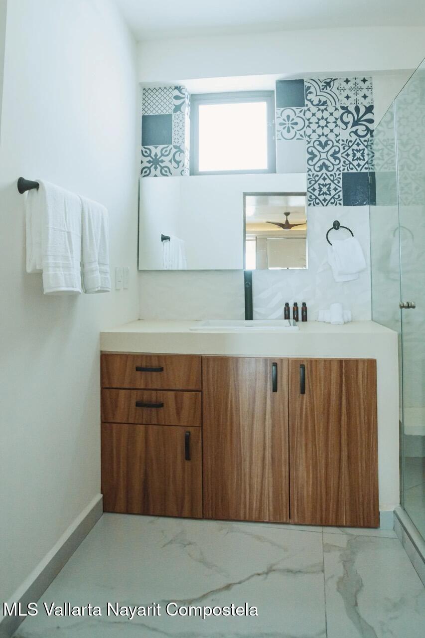 20251227212414251299000000 o