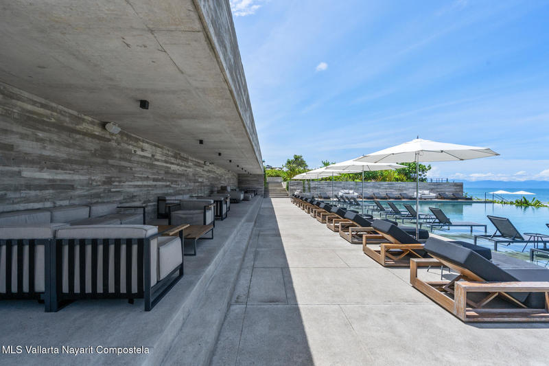 20250710235641276248000000 o