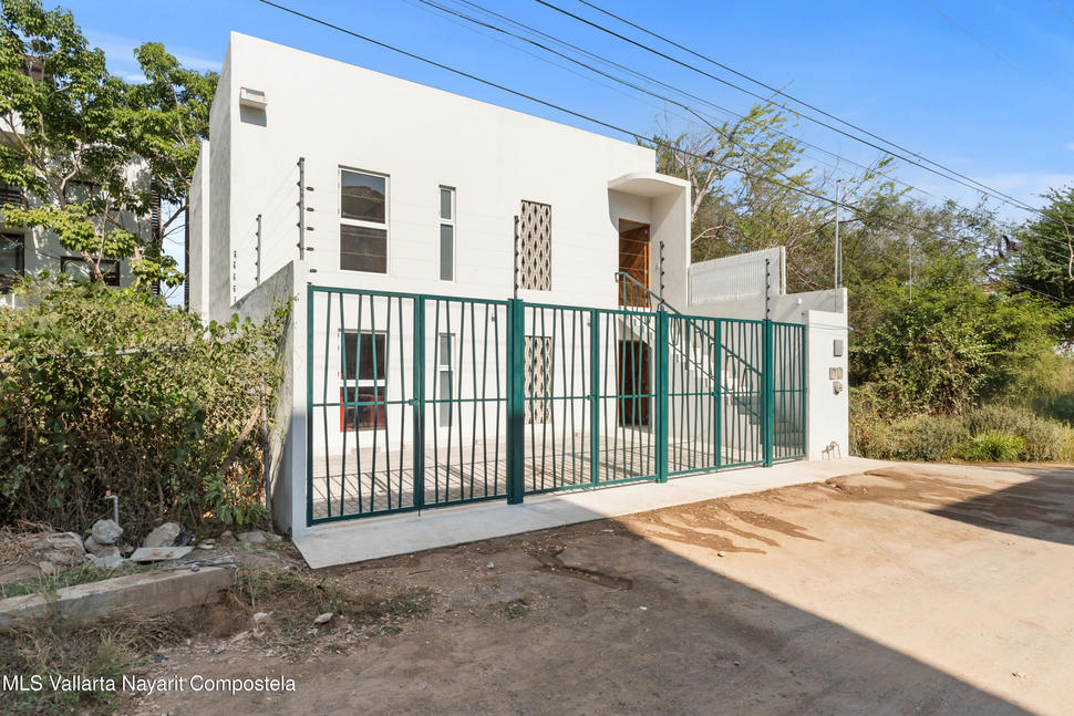 20251217202515881587000000 o