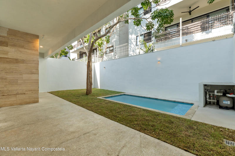 20251217202623650141000000 o