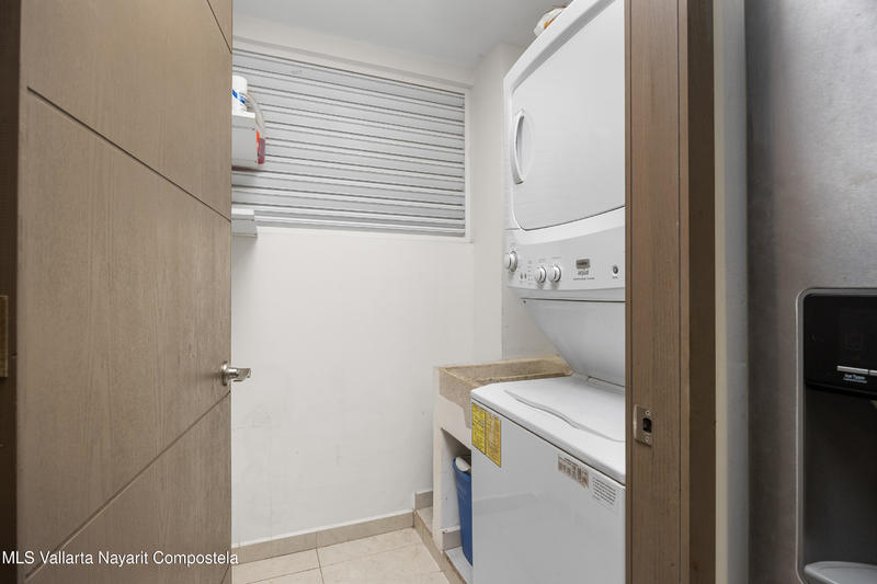 20251012022905157488000000 o