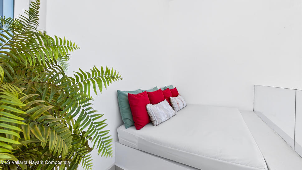 20251128052331590912000000 o