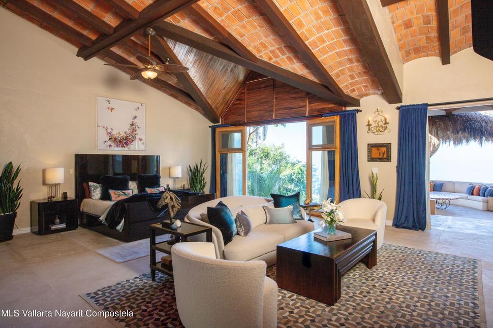 20241201012848423978000000 o