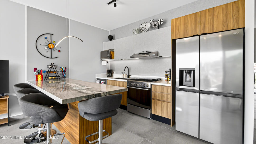 20251213164350454493000000 o